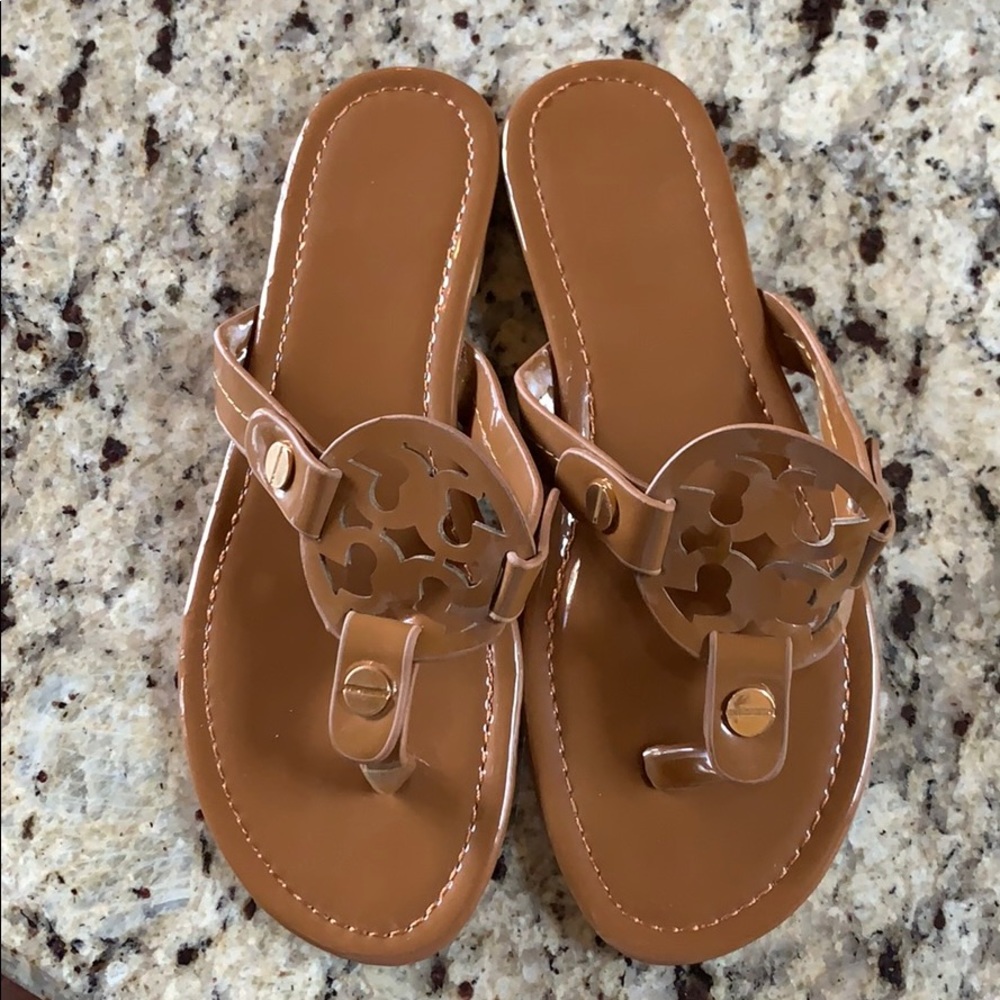 NWOT Boutique Sandals - Picture 1 of 3